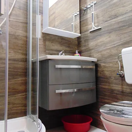 아파트 Rustica Mit Exklusiver Nutzung Des Pool By Interhome 자다르
