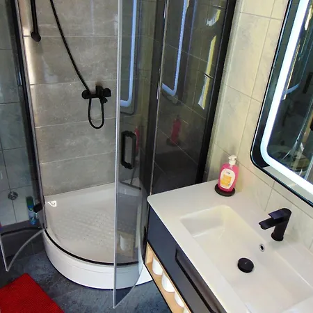 아파트 Rustica Mit Exklusiver Nutzung Des Pool By Interhome